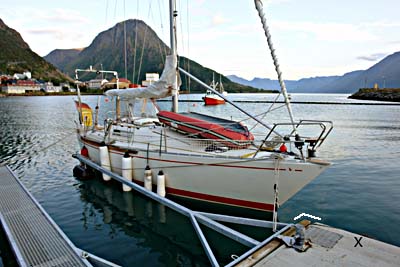 c 15. August 2006   15:42   ksfjord